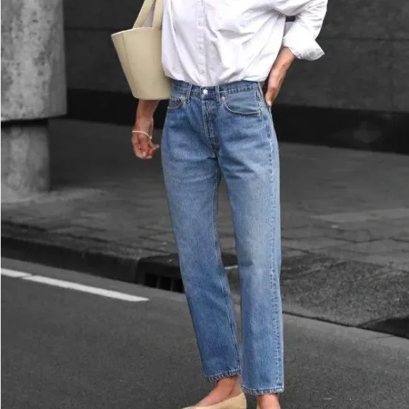 Vintage 501 Levi's Straight Leg Jeans Y2K light Blue Wash button fly - Picture 3 of 16